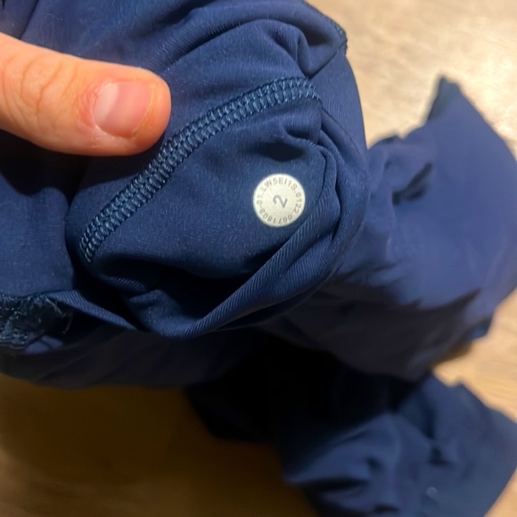 Lululemon Navy Swift Speed Tight 28” Size 2 - Mineral Blue - Picture 7 of 7